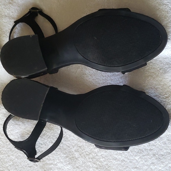 NWOB Mari A. Sandals - Picture 5 of 9